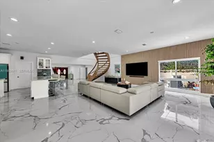 1700 Cleveland Rd, Miami Beach, FL 33141 - Photo 18