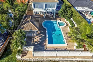 1700 Cleveland Rd, Miami Beach, FL 33141 - Photo 8
