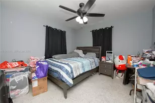 1560 NE 11th St, Homestead, FL 33033 - Photo 14