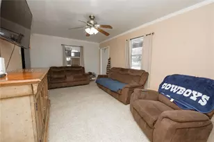 1560 NE 11th St, Homestead, FL 33033 - Photo 8