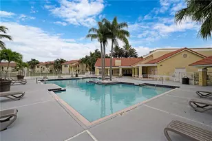 437 Vista Isles Dr, Sunrise, FL 33325 - Photo 32