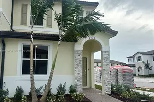 2616 SE 28th Dr, Homestead, FL 33035 - Photo 1