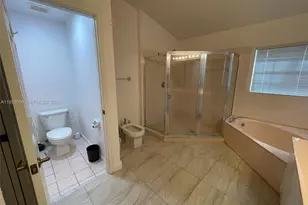 2710 Augusta Dr, Homestead, FL 33035 - Photo 12