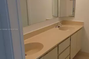 739 Mill Valley Pl, West Palm Beach, FL 33409 - Photo 4