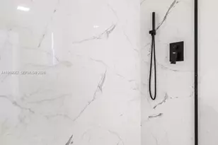 1547 NW 2nd St, Miami, FL 33125 - Photo 14