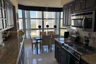 19101 NE 36th Ct, Aventura, FL 33180 - Photo 24