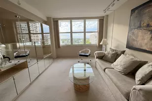 5601 Collins Ave, Miami Beach, FL 33140 - Photo 14