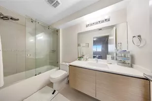 600 NE 27th St, Miami, FL 33137 - Photo 34