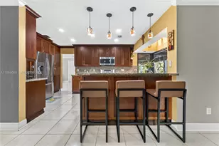 19225 SW 186th St, Miami, FL 33187 - Photo 14