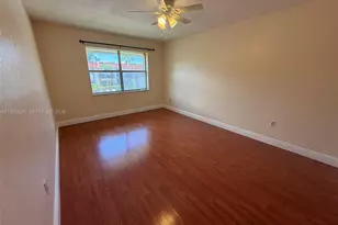 10511 SW 108th Ave, Miami, FL 33176 - Photo 8