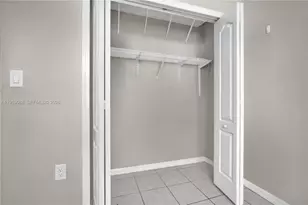 8964 W Flagler St, Miami, FL 33174 - Photo 20