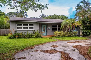 2842 Jackson St, Hollywood, FL 33020 - Photo 2