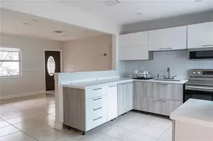 2842 Jackson St, Hollywood, FL 33020 - Photo 4