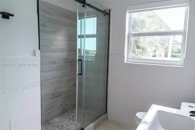 2842 Jackson St, Hollywood, FL 33020 - Photo 10