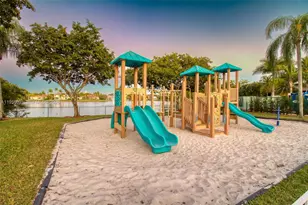 15959 SW 6th St, Pembroke Pines, FL 33027 - Photo 54