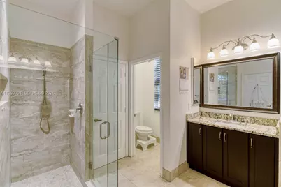 15959 SW 6th St, Pembroke Pines, FL 33027 - Photo 46