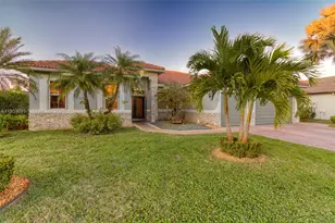 15959 SW 6th St, Pembroke Pines, FL 33027 - Photo 4