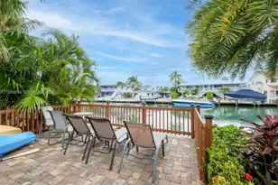 410 10th St, Key Colony, FL 33051 - Photo 2