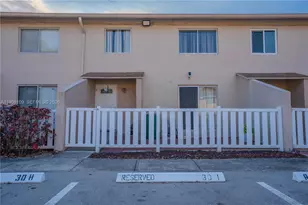 1527 NW 80th Ave, Margate, FL 33063 - Photo 2