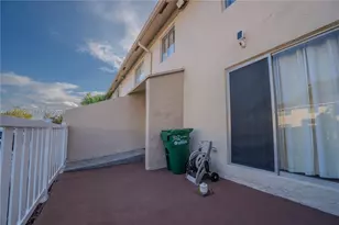 1527 NW 80th Ave, Margate, FL 33063 - Photo 4