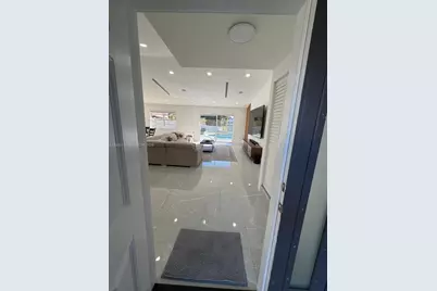 920 Monticello Ave #920, Davie, FL 33325 - Photo 2