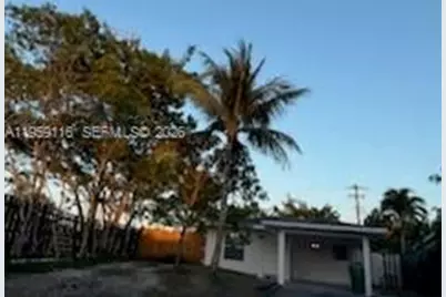 1704 SW 43rd Ave, Fort Lauderdale, FL 33317 - Photo 2