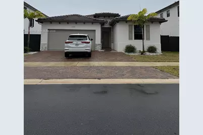 23320 SW 132nd Pl, Homestead, FL 33170 - Photo 1