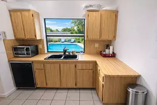 1411 SW 82nd Ave, North Lauderdale, FL 33068 - Photo 6