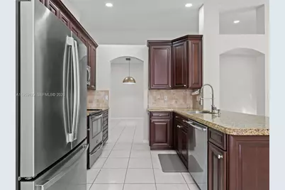 1861 NW 142nd Ter, Pembroke Pines, FL 33028 - Photo 20