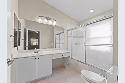 1861 NW 142nd Ter, Pembroke Pines, FL 33028 - Photo 26