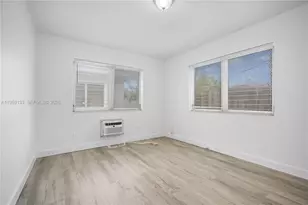 710 82nd St, Miami Beach, FL 33141 - Photo 18