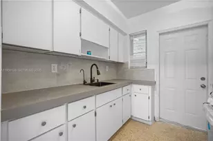 710 82nd St, Miami Beach, FL 33141 - Photo 1