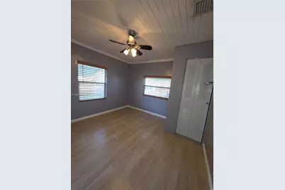 2401 NW 56th St, Miami, FL 33142 - Photo 8