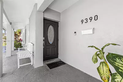 9390 SW 190th St, Cutler Bay, FL 33157 - Photo 4