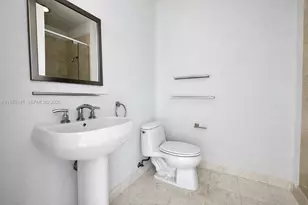 900 Brickell Key Blvd, Miami, FL 33131 - Photo 10