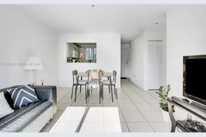 1349 SW 3rd St #3, Miami, FL 33135 - Photo 4