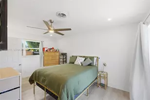 861 N Bel Air Dr, Plantation, FL 33317 - Photo 14