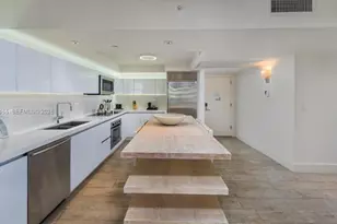 102 24th St, Miami Beach, FL 33139 - Photo 10