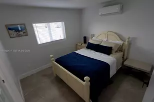 1002 NW 74th St, Miami, FL 33150 - Photo 6