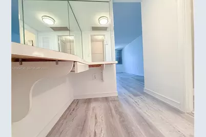 5750 Collins Ave #6J, Miami Beach, FL 33140 - Photo 24