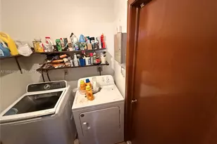 1140 NW 78th Terrace, Plantation, FL 33322 - Photo 4