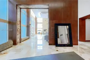 31 SE 5th St, Miami, FL 33131 - Photo 26