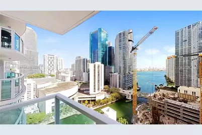 31 SE 5th St #2408, Miami, FL 33131 - Photo 22