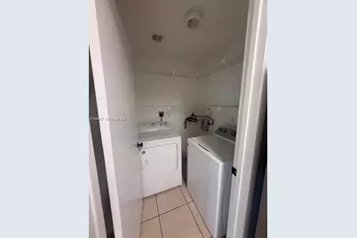 6760 NW 175th Ln #K-10, Hialeah, FL 33015 - Photo 2