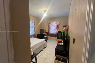 1701 NE 180th St, North Miami Beach, FL 33162 - Photo 18