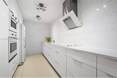 19390 Collins Ave #1221, Sunny Isles Beach, FL 33160 - Photo 10