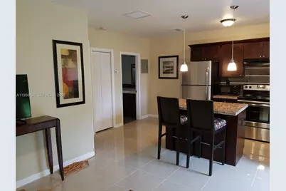 2015 Funston St #XX, Hollywood, FL 33020 - Photo 8