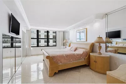 9801 Collins Ave #14D, Bal Harbour, FL 33154 - Photo 48
