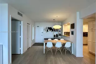 5600 Collins Ave, Miami Beach, FL 33140 - Photo 10
