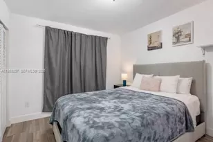 435 NW 15th St, Florida City, FL 33034 - Photo 18